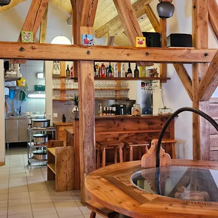 Oda ve Kahvaltı Mandelon, Buvette Et Hérémence