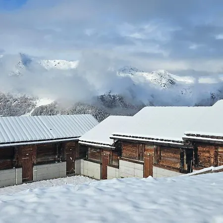 Mandelon, Buvette Et Bed and Breakfast 3*