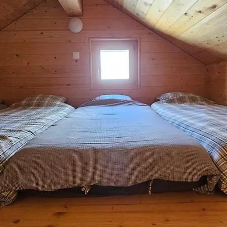 Mandelon, Buvette Et Bed & Breakfast *
